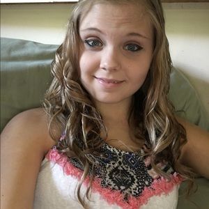 Meet your Posher, Nellie